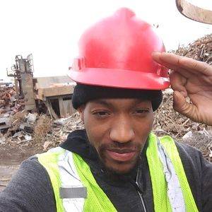 Meet your Posher, Eric